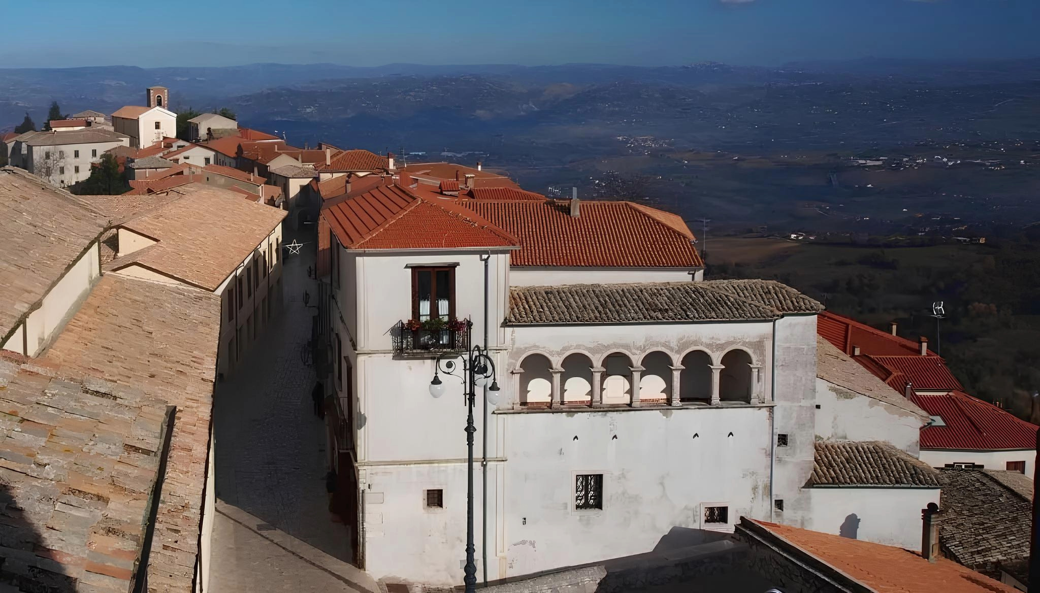 Montefusco. Il patrimonio che resiste e si reinventa
